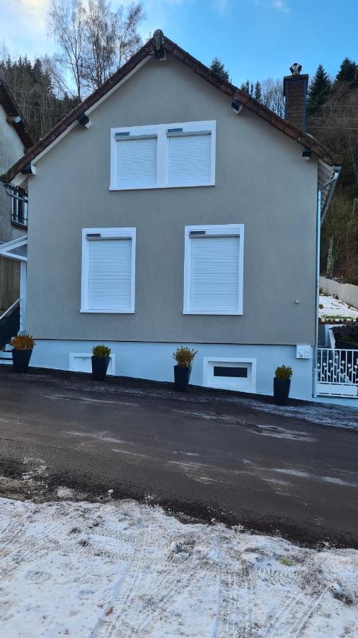 Stunning 4-Bed House In La Bourboule Villa Dış mekan fotoğraf